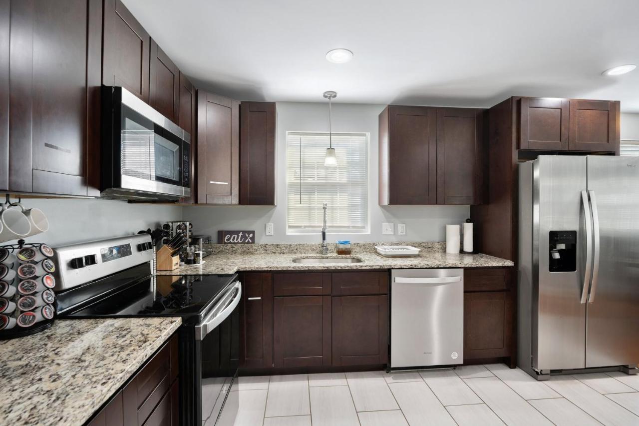 Cozy 3 Bedroom Serviced Apt Πρόβιντενς Εξωτερικό φωτογραφία